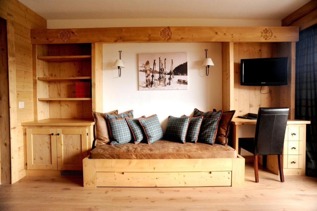 וורבייה Le Chalet De Flore מראה חיצוני תמונה